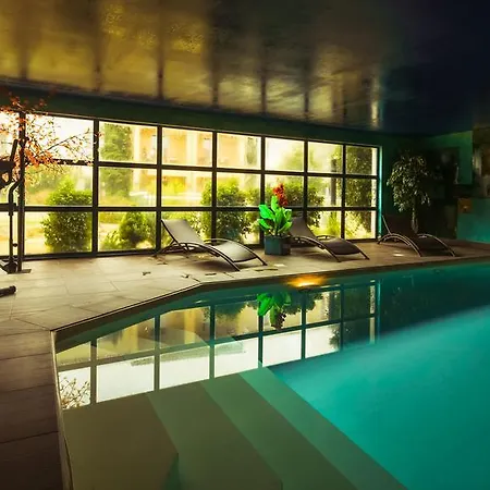 Hotel The Originals City, Le Village Provencal, Aix-en-provence Nord Pertuis